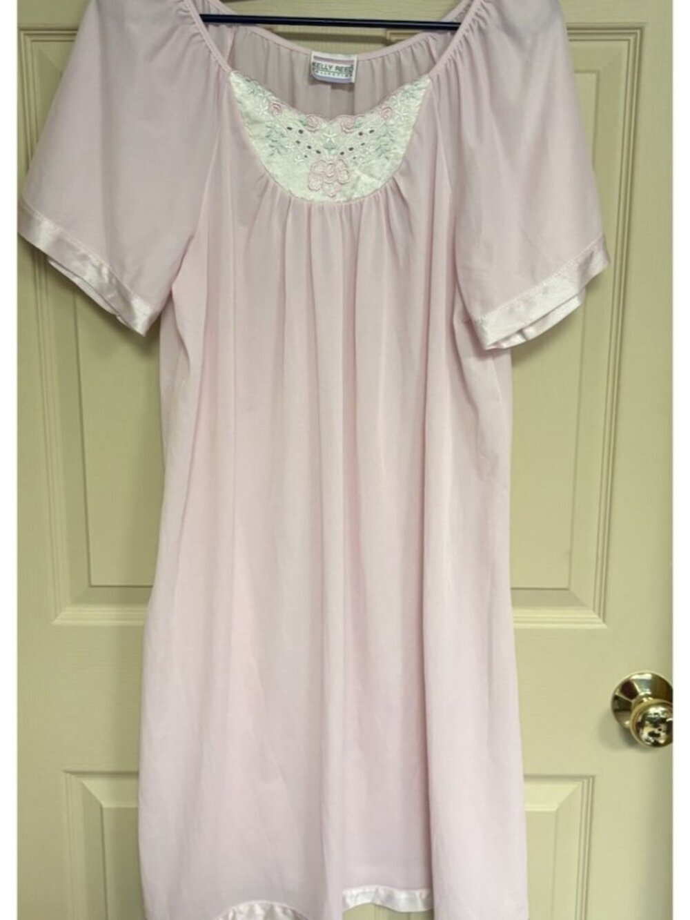 Vintage Kelly Reed Collection Nightgown L / XL Sleepwear Satin Nightie 42" Bust